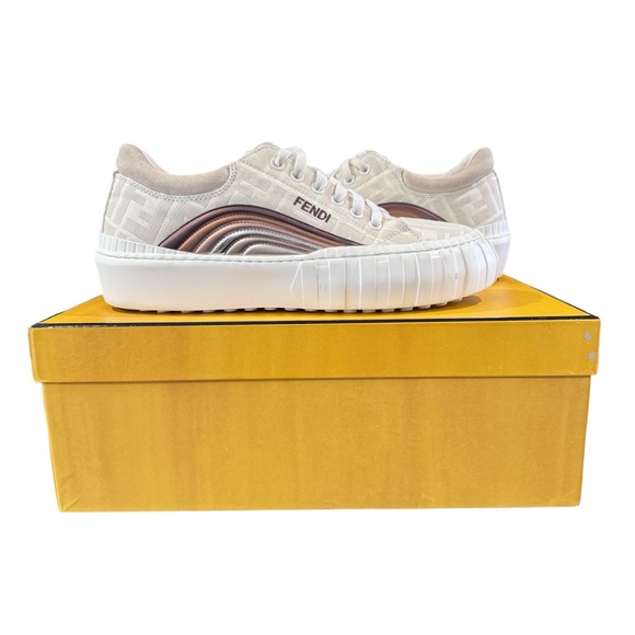 FENDI Monogram Logo Sneakers Low Top 39.5 (9- 9.5) - Picture 4 of 12